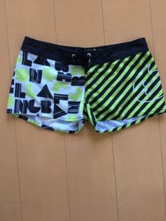BILLABONG  サーフパンツ Mのサムネイル