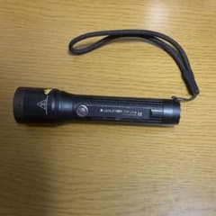 LEDLENSER P5R Core 懐中電灯 USB充電器付き - メルカリ