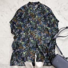 極美品✨レサージュ DEVEAUX タックスリーブシャツ グリーン系 花柄