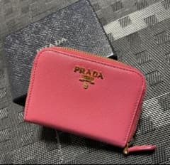 即時発送★PRADA財布のサムネイル