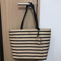 Kate Spadeトートバッグのサムネイル