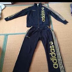 adidas ジャージ 値下げ交渉おっけいです！！のサムネイル