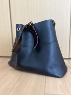 ハンドバッグ レザーのサムネイル