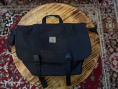 Carhartt メッセンジャーバッグ ブラックのサムネイル