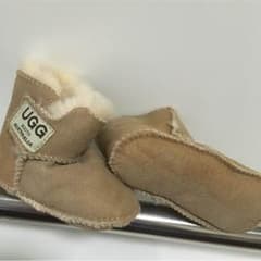UGGムートンルームシューズのサムネイル