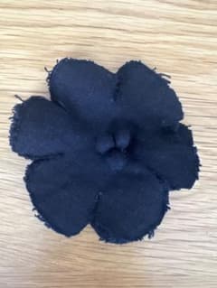 TOWAVASE お花のブローチのサムネイル