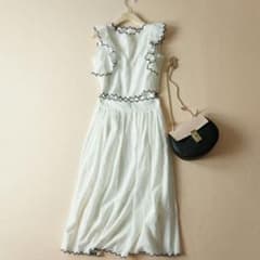 tops　スナイデル　dazzlin Mercuryduo INGNI zaraのサムネイル