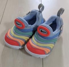 NIKE ベビーシューズ スニーカー レインボーカラーのサムネイル