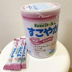 粉ミルク すこやかM1 800gとおまけ13ｇ×3袋のサムネイル