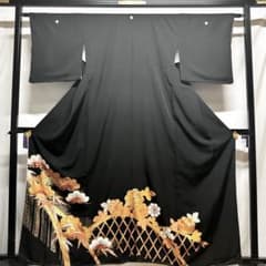 765】友禅•金彩•金駒刺繍 黒留袖 - メルカリ