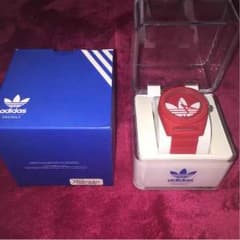 adidas時計 赤のサムネイル