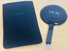 DIOR 手鏡 ハンドミラー 星型チャーム付きのサムネイル