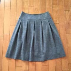 UNTITLED グレースカート(美品)のサムネイル