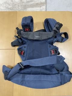 ベビージョルン　ネイビー 抱っこ紐　Harmonyのサムネイル