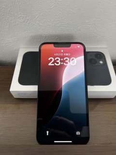 Apple iPhone 13 ミッドナイト 256G セルラーモデルのサムネイル
