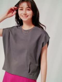 guウエストタックフレンチスリーブtシャツのサムネイル