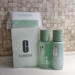 CLINIQUE　拭き取り化粧水のサムネイル