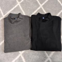 UNIQLO キッズ モックネック長袖Tシャツ 150 2枚セットのサムネイル