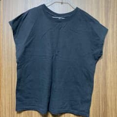 ユニクロフレンチスリーブＴシャツのサムネイル