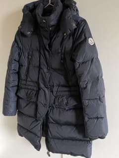 値下げしました！モンクレール　ダウン　ジュニアサイズ12A キッズサイズ　XSのサムネイル