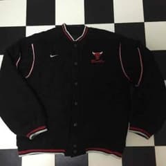 bulls x nike リバーシブル スタジャンのサムネイル