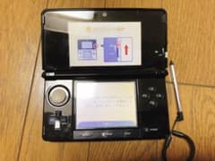 ニンテンドー3DS クリアブラックのサムネイル