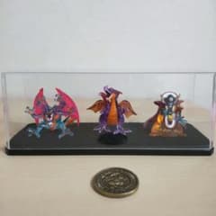 ドラゴンクエスト クリスタルモンスターズ ラスボス3体(ケース付)＆メダル1枚 m44965901693_1.jpg?1727617159
