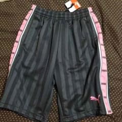 新品 プージャー ハーフパンツのサムネイル