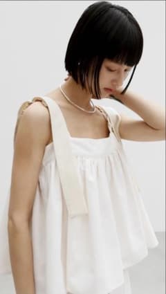 katrin tokyo bicolor ruffle topsのサムネイル