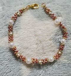 ビーズブレスレット　ハンドメイド　アクセサリー　ピンク×ゴールド&パールのサムネイル