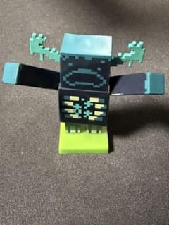 Thumbnail of マインクラフト　マイクラ　ボビングフィギュア　ウォーデン