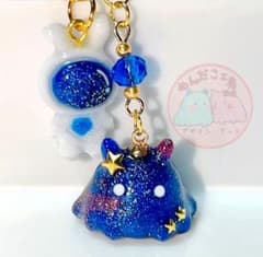 売約済【宇宙の旅へ☆】うさぎ宇宙飛行士と 宇宙めんだこ キーホルダーのサムネイル