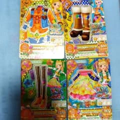 アイカツカード 4枚セット 夏樹みくる 新条ひなき ヴィヴィッドキス