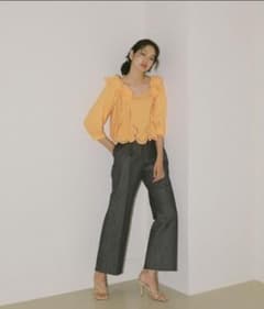 casafline ストレートフレアデニムパンツのサムネイル