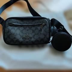 COACH シグネチャー ボディバッグ ウエストポーチのサムネイル