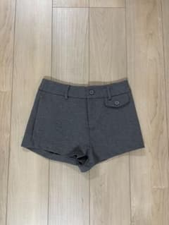 SEONGSU.SEOUL グレー ショートパンツのサムネイル