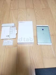 ドコモ　dtab compact D-01J タブレットのサムネイル