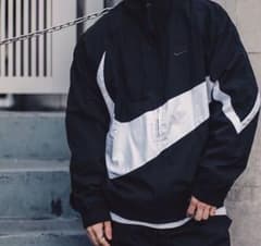 NIKE ナイキのサムネイル