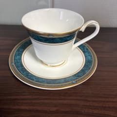 Royal Doulton BILTMORE カップ＆ソーサーのサムネイル