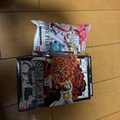 ONE PIECEカードゲーム スタートデッキ 海軍 ST-06&ウタ開封済みのサムネイル