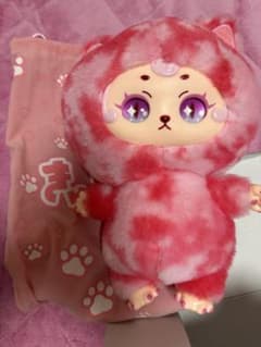 猫耳付きぬいぐるみと巾着袋セットのサムネイル