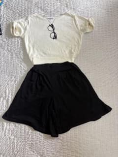 騙しメガネ半袖Tシツ➕ハーフパンツセットのサムネイル