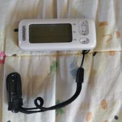 OMRON オムロン　HJA-330 歩数計 取説・ストラップ付きのサムネイル