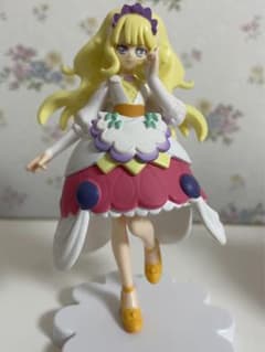 デパプリ キュアフィナーレ キューティーフィギュアのサムネイル