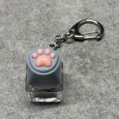 新品未使用】肉球 キーボード クリッカーキーホルダー - メルカリ