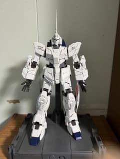 バンダイ　PGユニコーンガンダム pg デストロイモード　LEDのサムネイル
