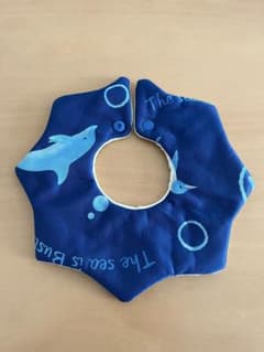 イルカ柄 リバーシブルスタイ ベビー用品のサムネイル