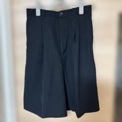 GU ブラック タックショートパンツのサムネイル