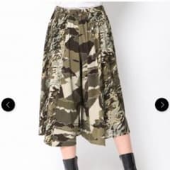 美品！メイソングレイ カモフラ柄スカーチョのサムネイル
