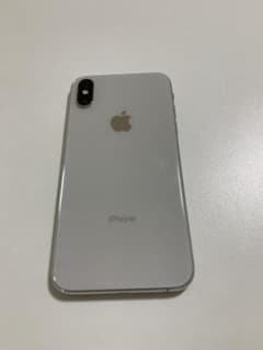 iPhone xs シルバーのサムネイル